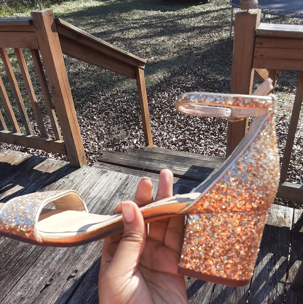 Unisa Heels